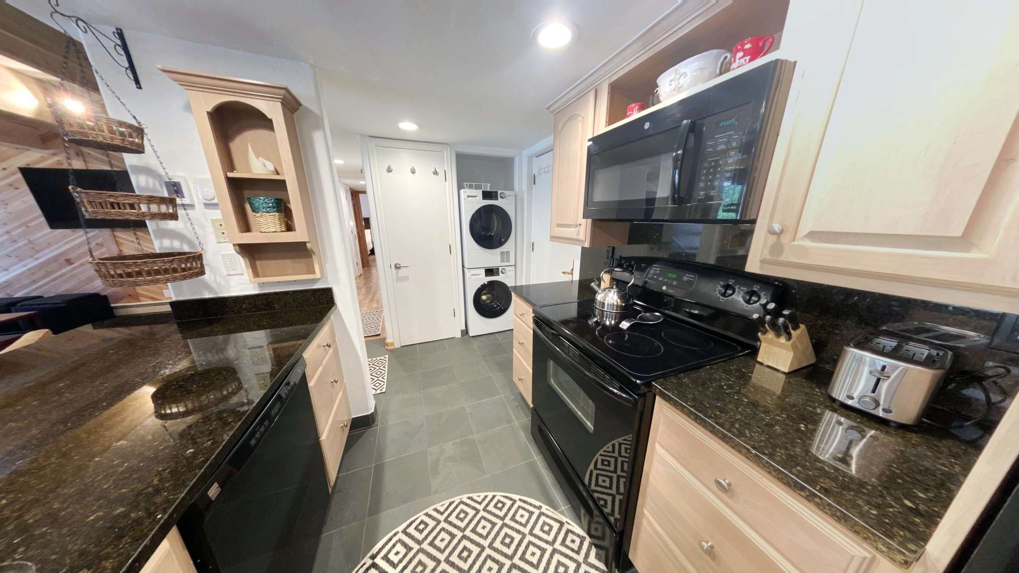 101-k-and-wd-6-8-22-3387