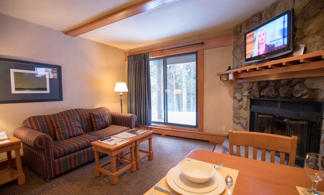1080-HRR-LivingRoom