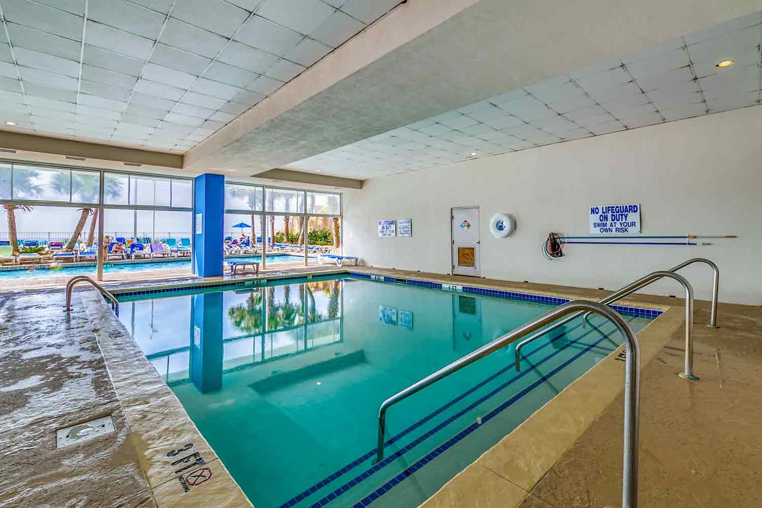 1500_sandybeachindoorpool