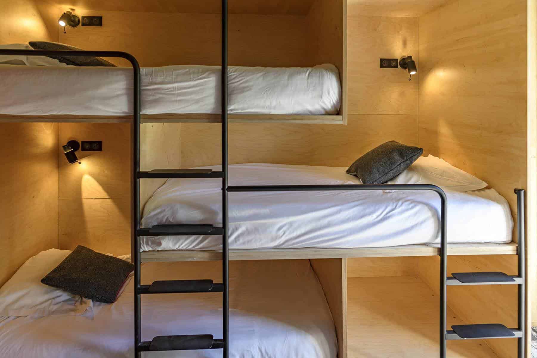 31d30280-40f0-4566-860a-42357673c5dc