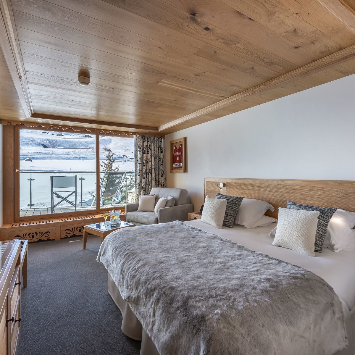 4818198-1464684_807_0_3158_3158_1200_1200