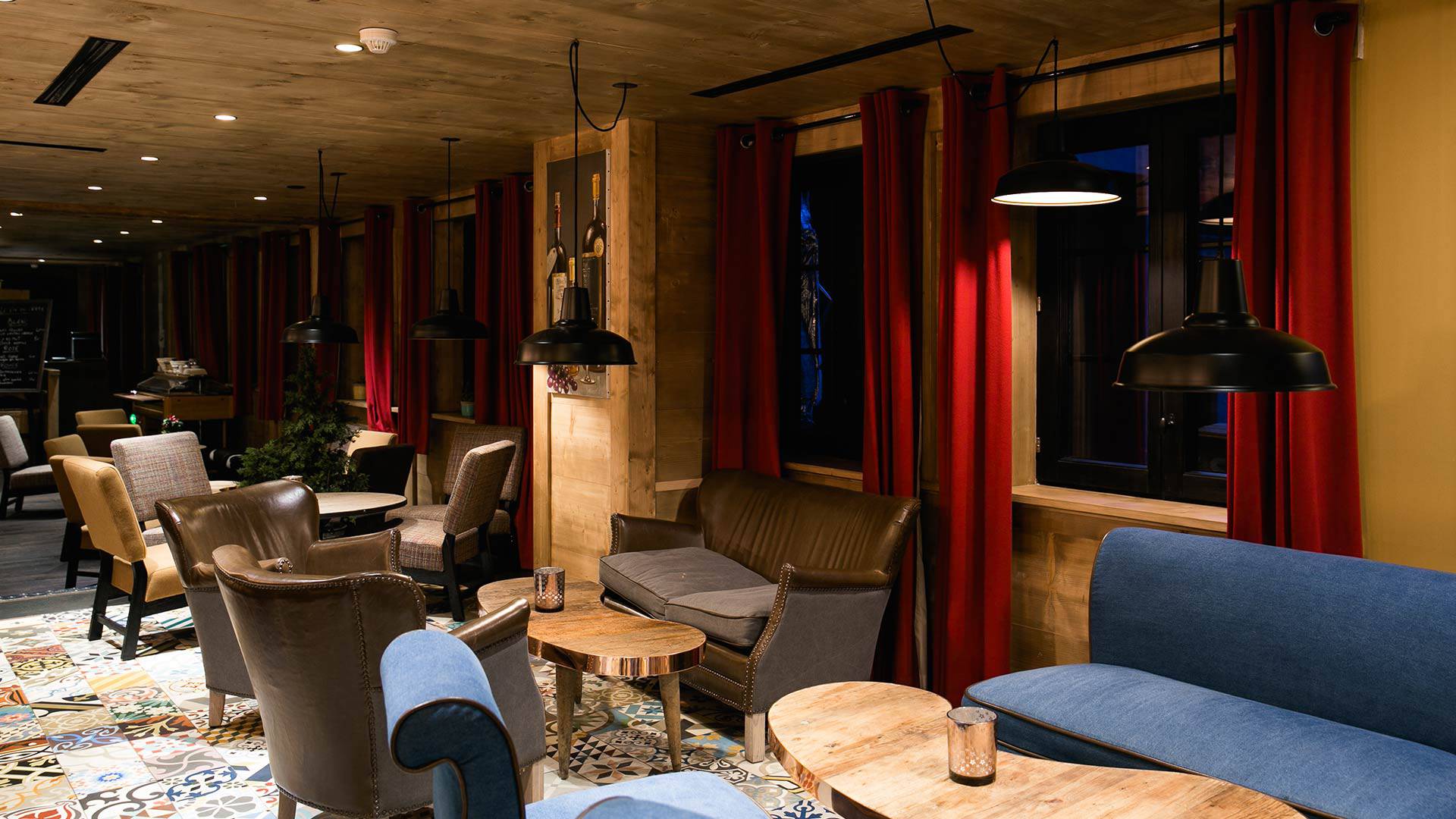 529_salon-cosy-hotel-les-gets