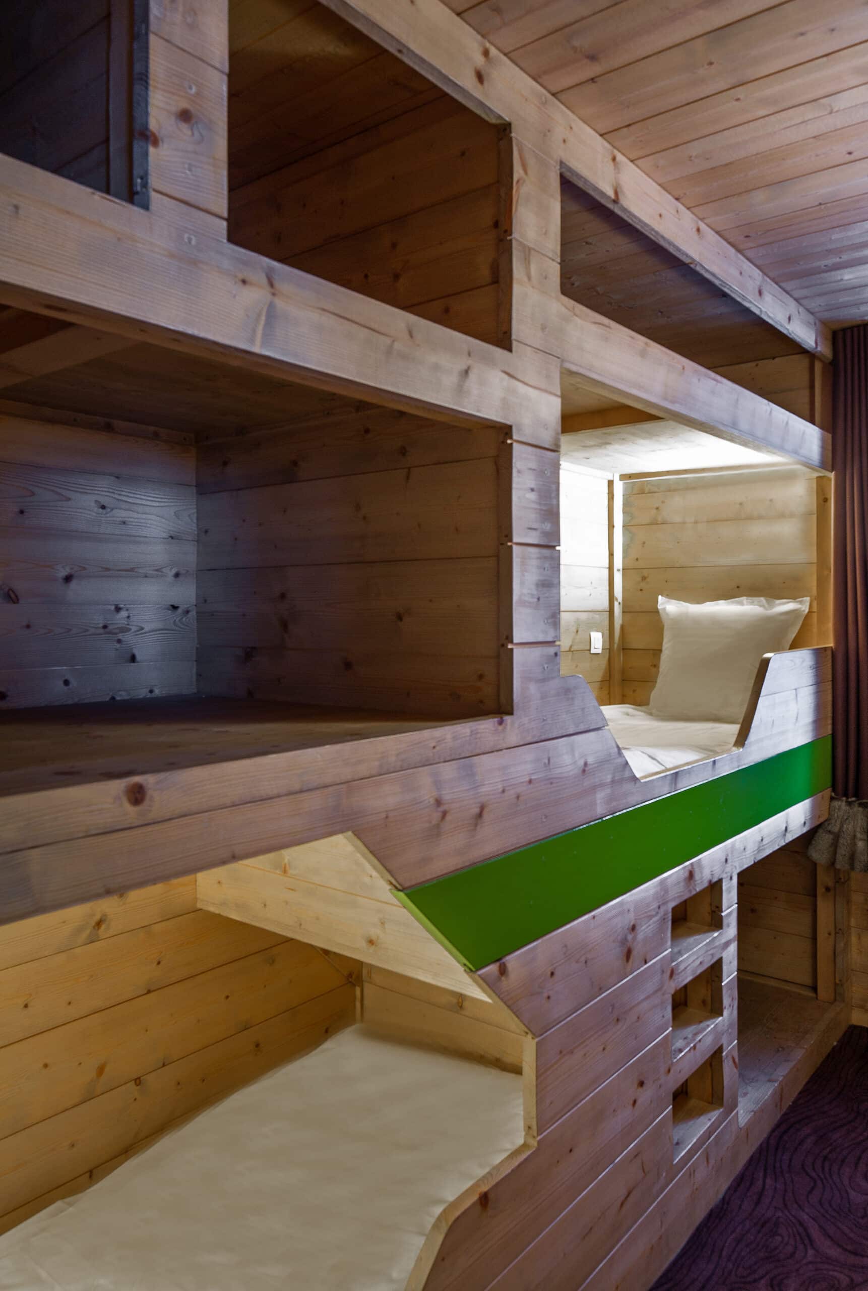 70ORMELUNE-TRI180118013199