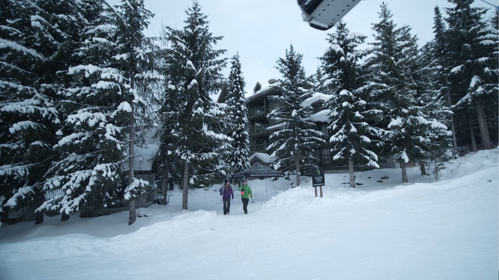 BSS-Ski-In-Ski-Out