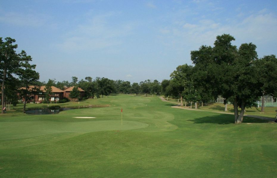 CLUB-PINES-NEW-2