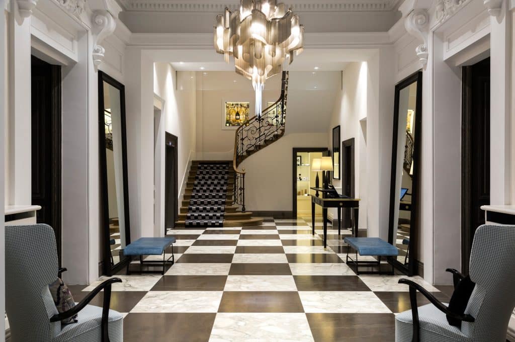 Hotel-Mont-Blanc-chamonix-lobby-1024x680