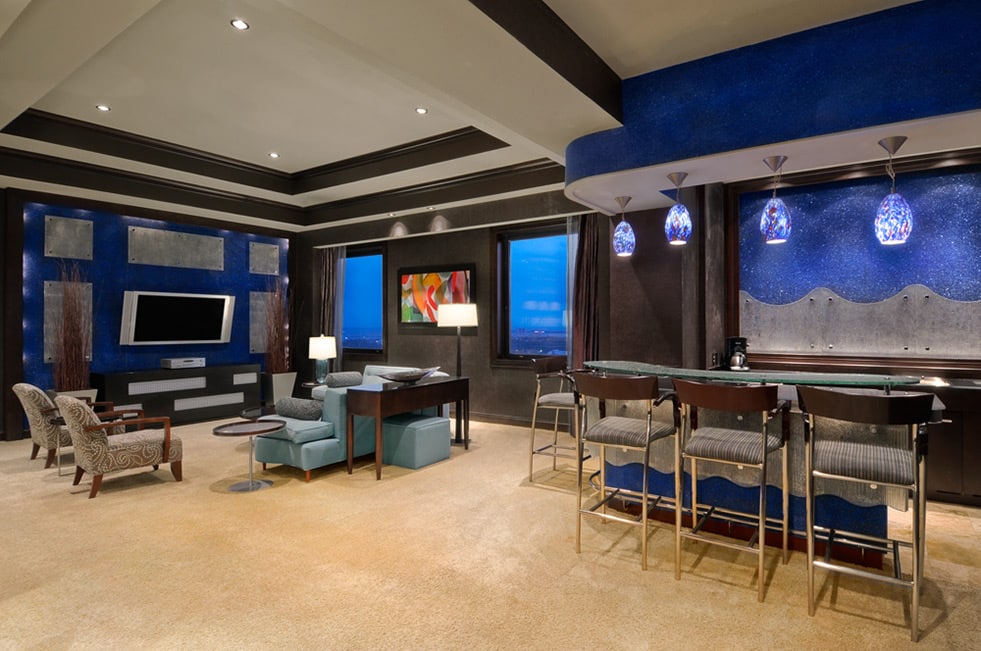 IP_Stay-Penthouse_Suite-747352-full