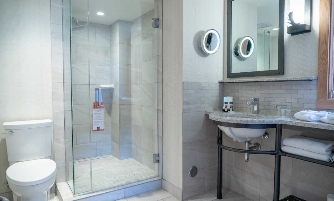 Moo-6-SuperiorOneBedroom