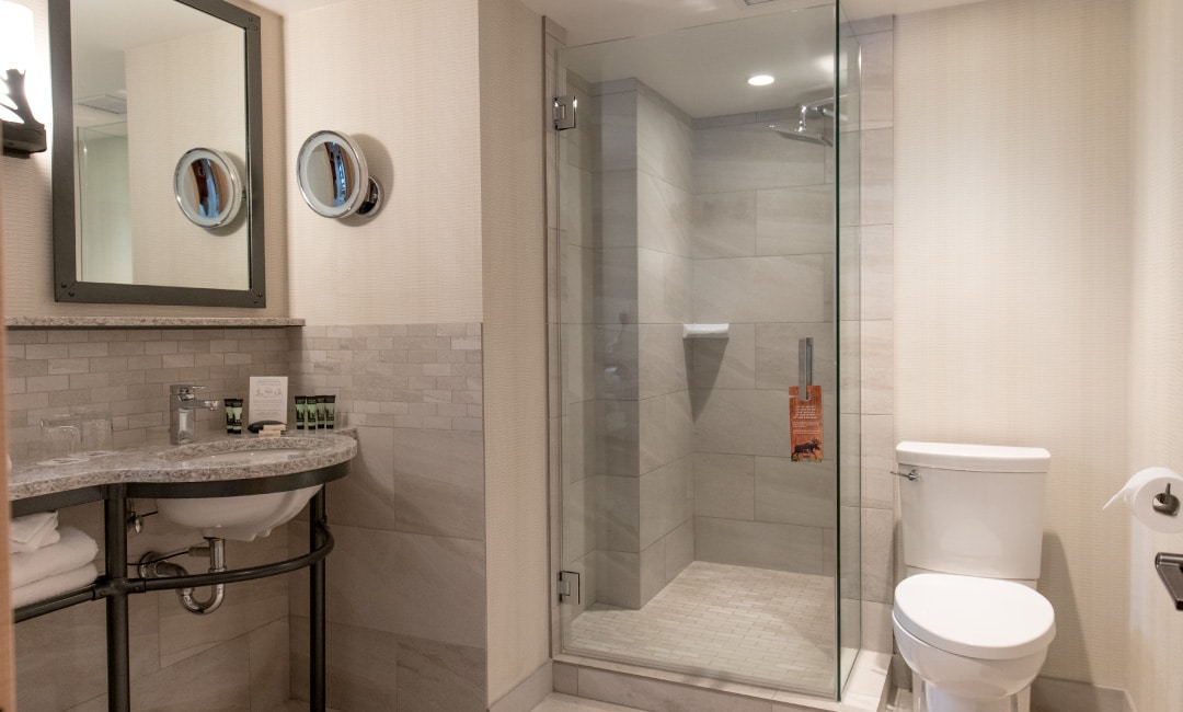 Moo-7-SuperiorOneBedroom