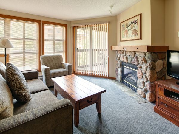 Plan_Rooms_Tamarack_2_Bedroom