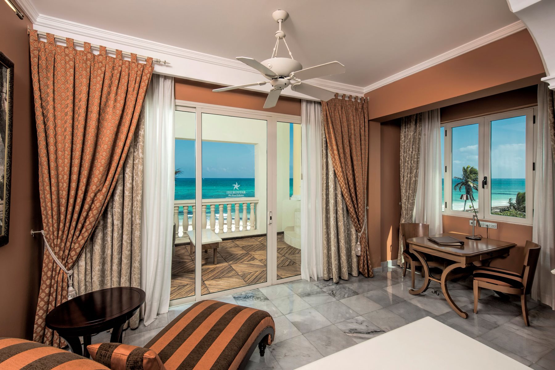 RIV-Iberostar-Grand-Hotel-Paraiso-Room-Suite-Corner-Ocean-Front-002