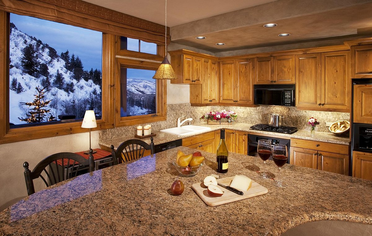 arrowhead-village-condominiums (2)