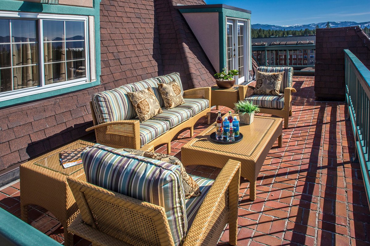 balcony-suite (3)