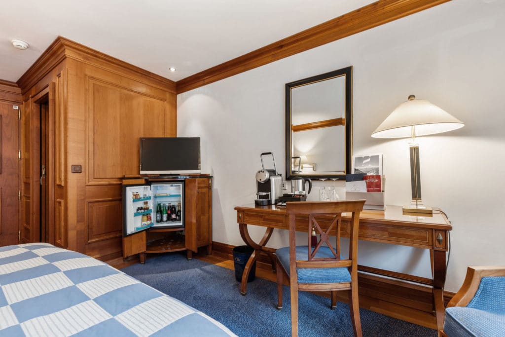 classic-double-room-matterhorn-5-1024x683