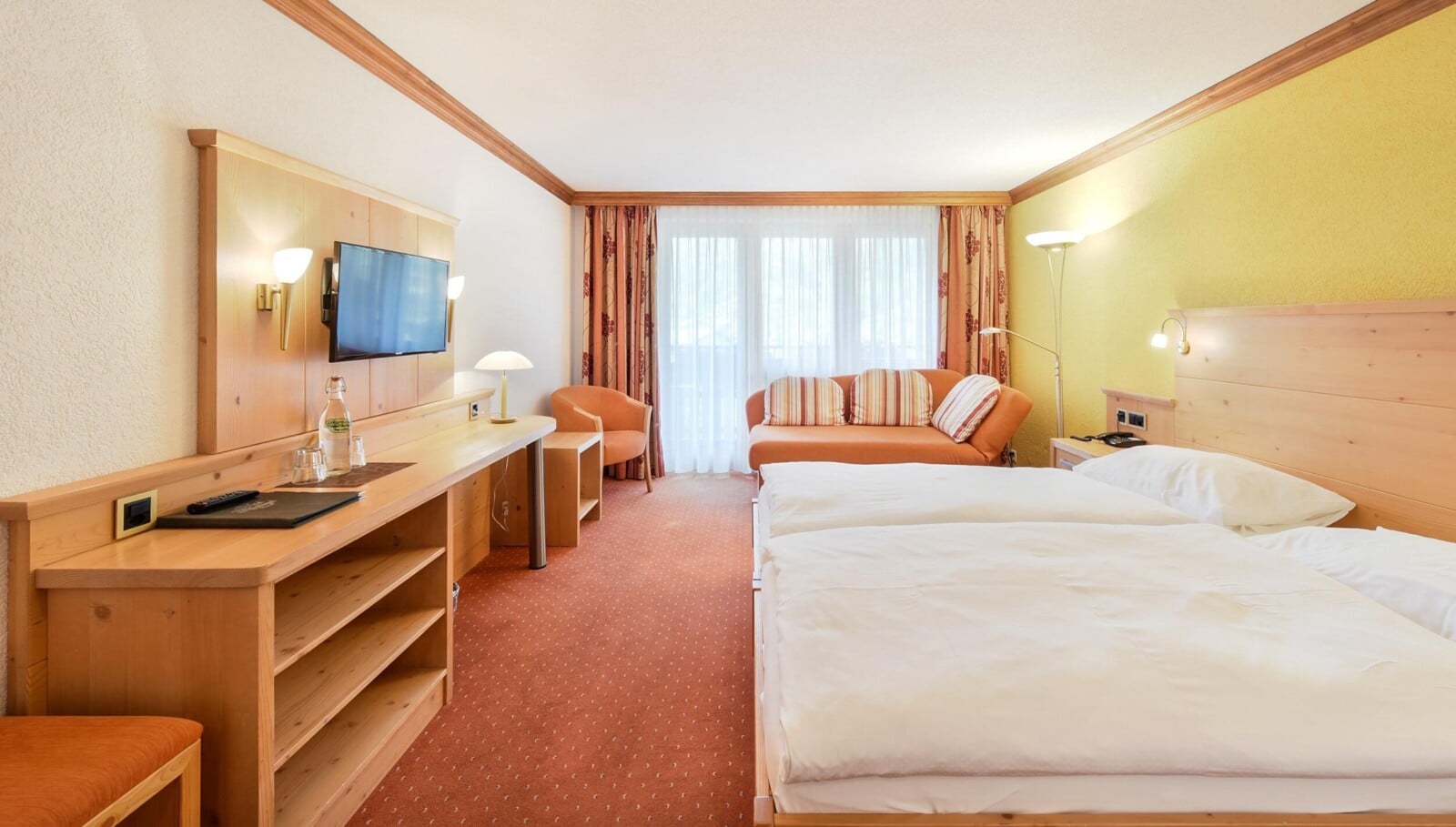 doppelzimmer-deluxe-61-zimmer-alpenroyal-zermatt-02