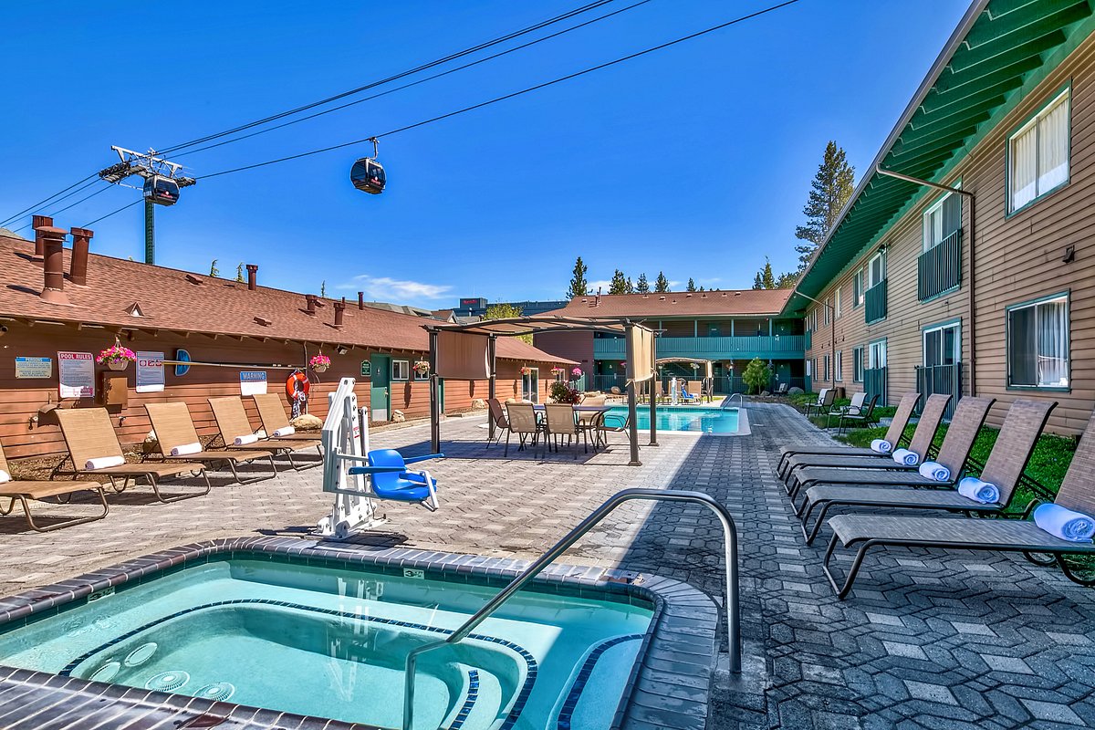 forest-suites-resort