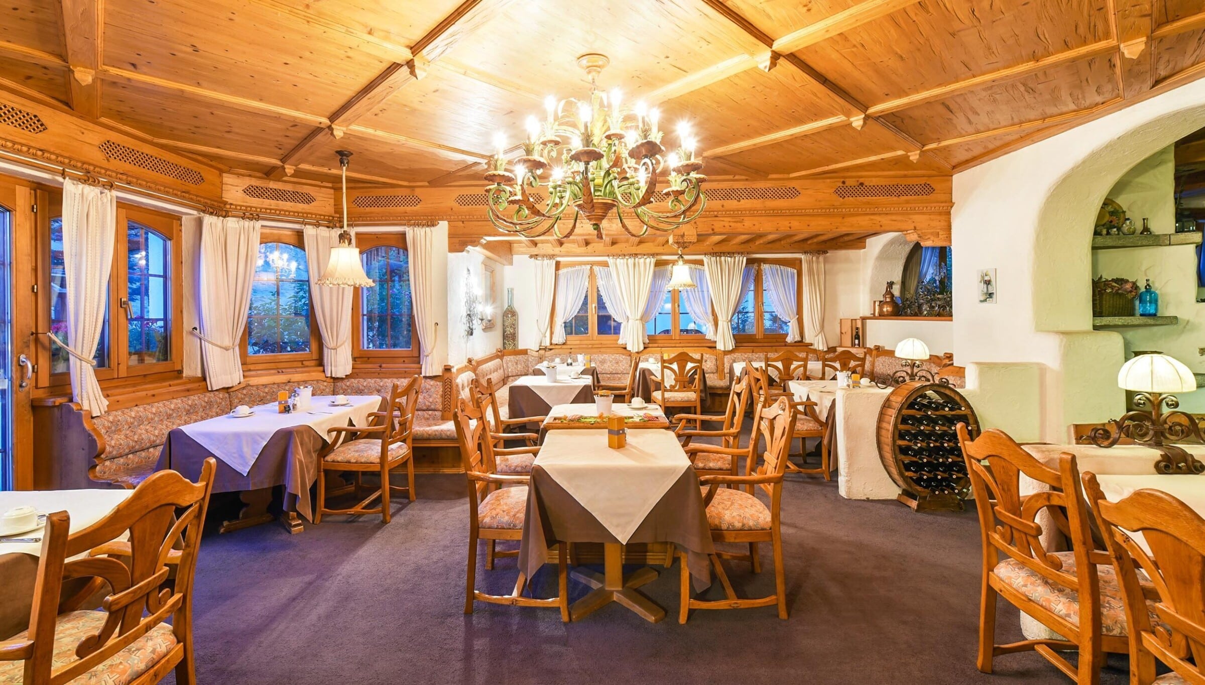 fruehstueck-hotel-alpenroyal-zermatt-03