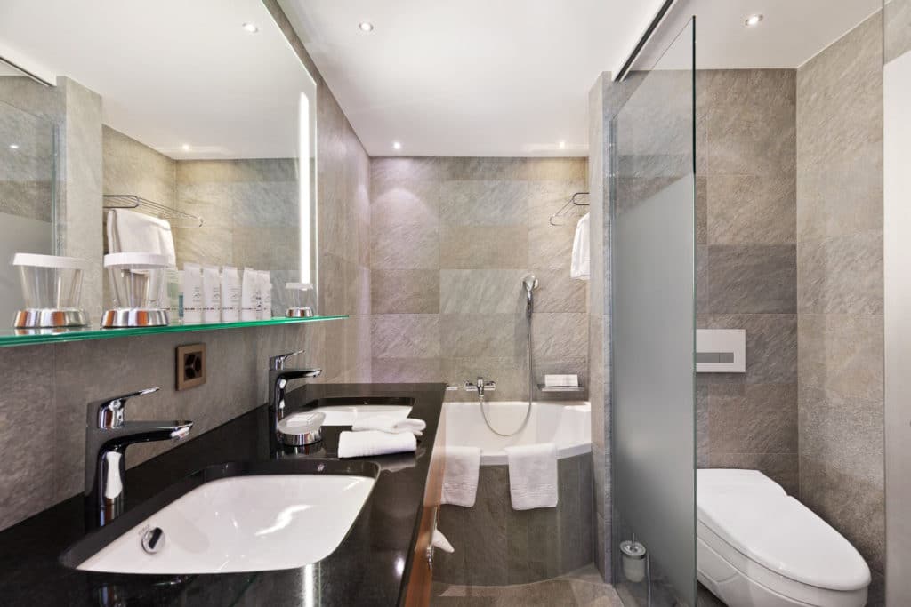 grand-suite-matterhorn-bath-2-1024x683