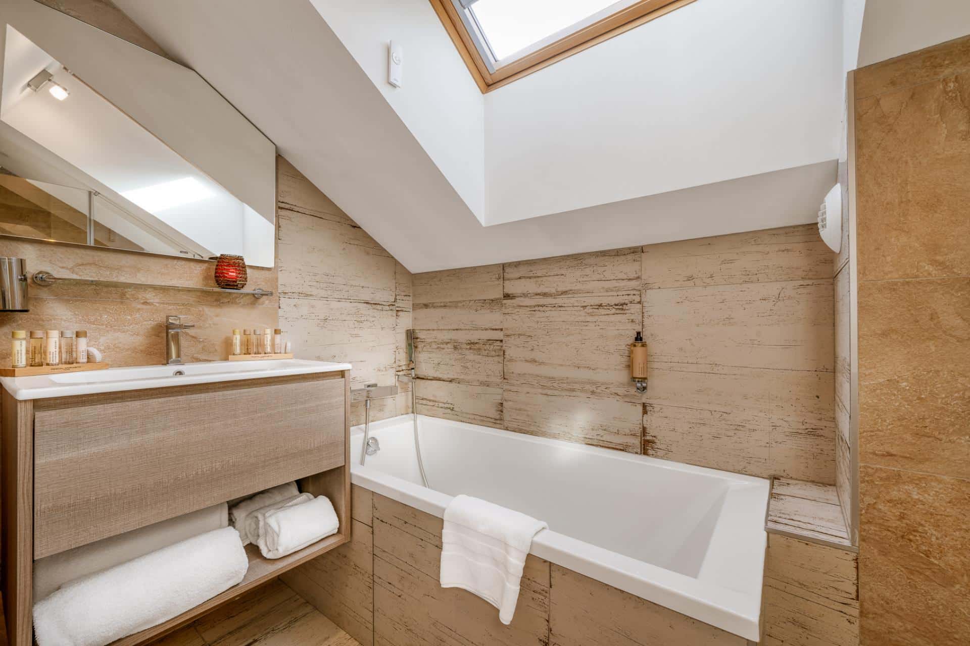 le-tremplin-chambres-suites-123929-1920-1080-auto