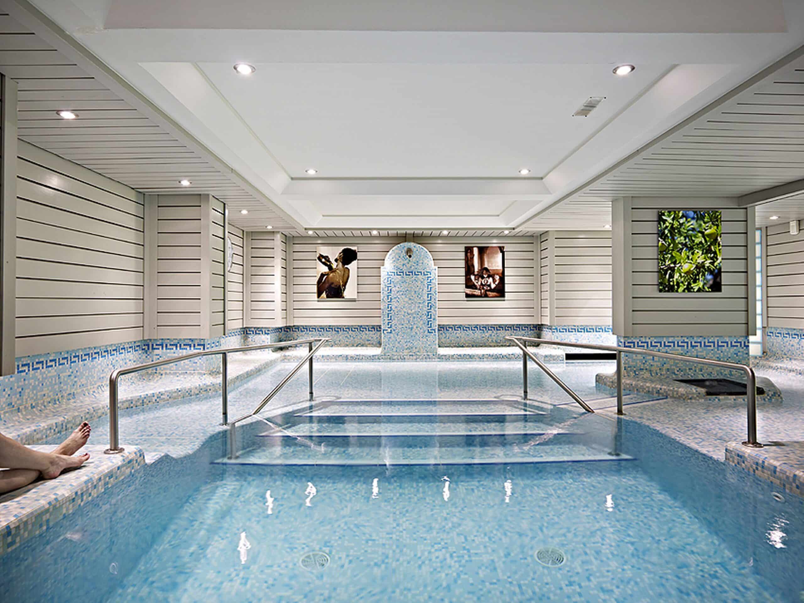 le_morgane_spa_piscine_panoramique_deep_nature_ludovic_di_orio_37821973994_o_2800x2102