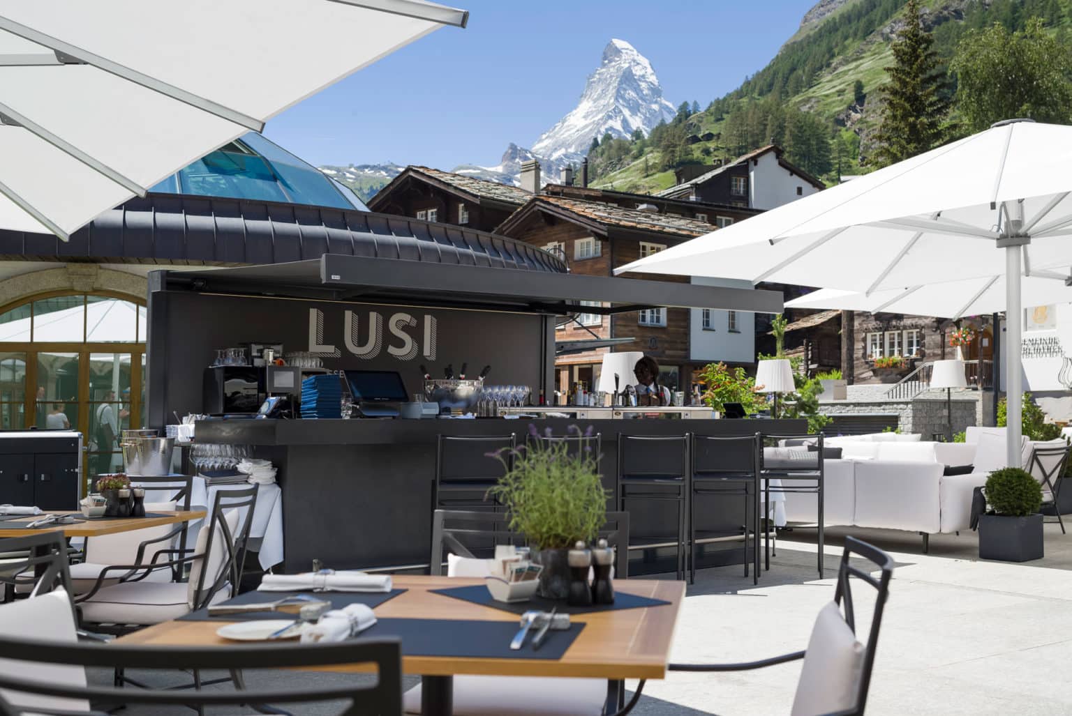 lusi-brasserie-1536x1027