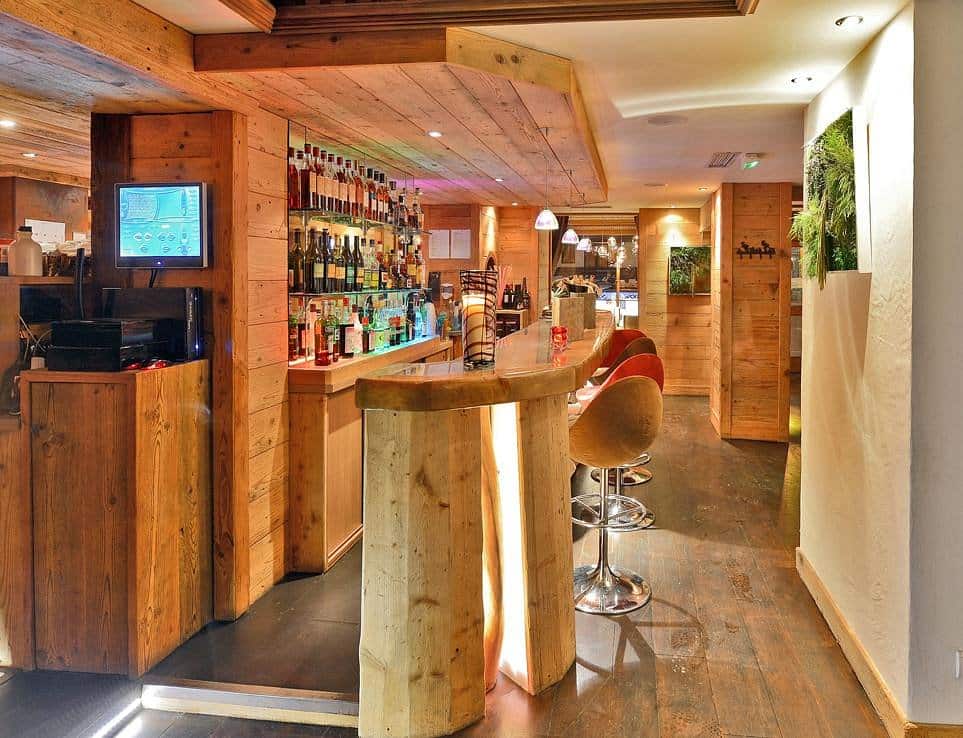 m-bar