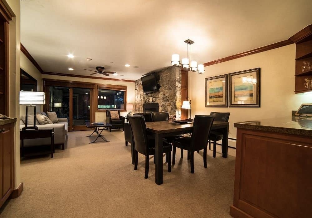 manor-vail-lodge-gold (3)