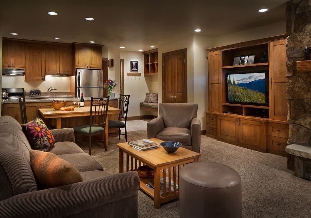 manor-vail-lodge-one