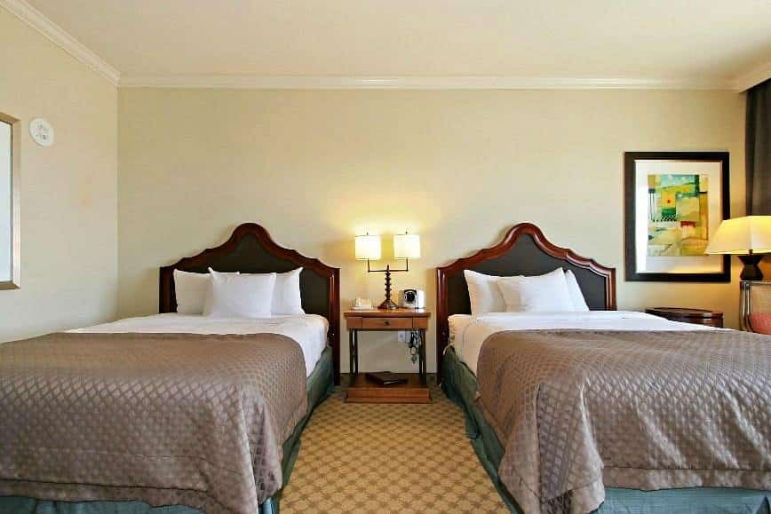 marina-inn-at-grande2