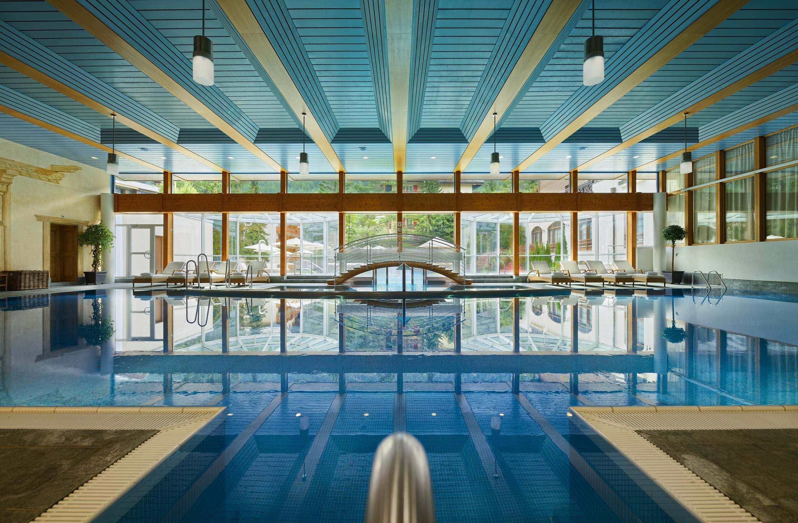 mont-cervin-hotel-zermatt_mcp-indoorpool-32_1