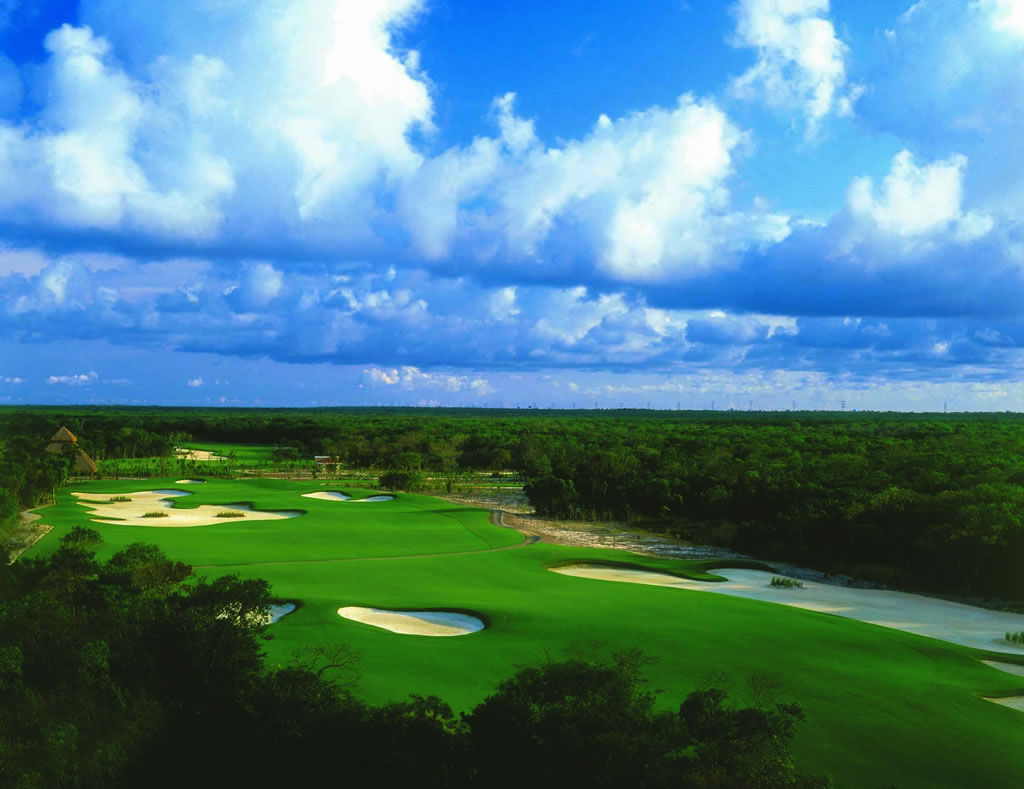 moon_spa_and_golf_club_cover_picture-2