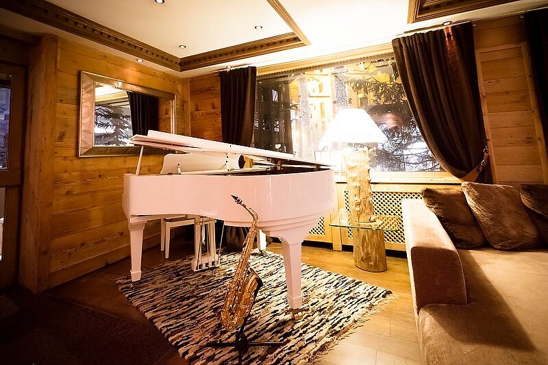 piano-bar
