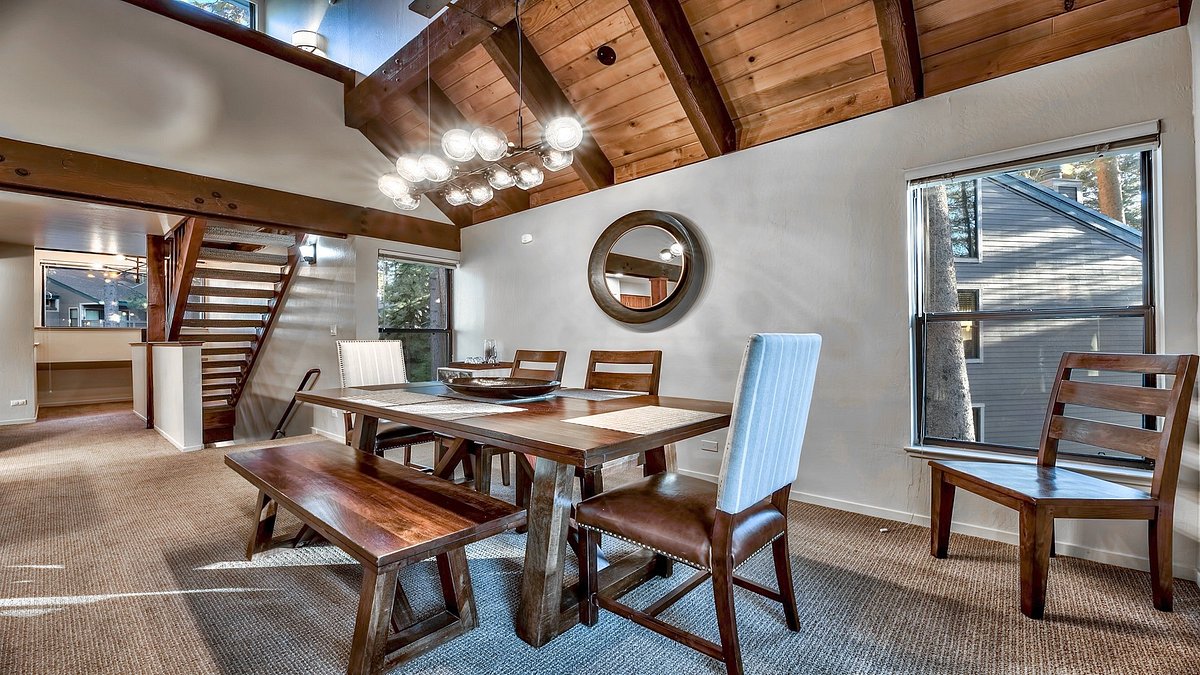 pinegrove-townhome-example