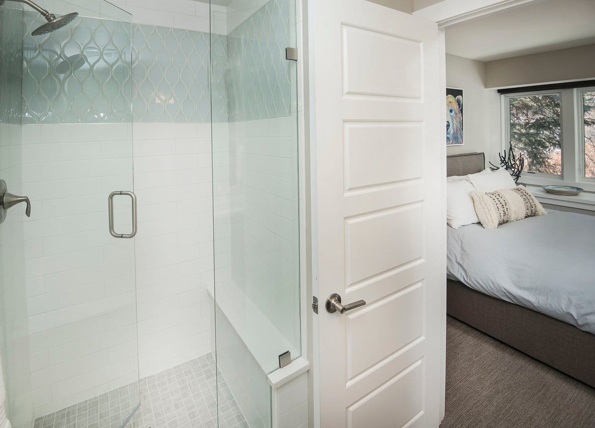 sample-townhome-bathroom