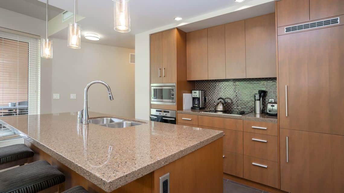 sutton-place-hotel-revelstoke-2-bedroom-suite-05_wide