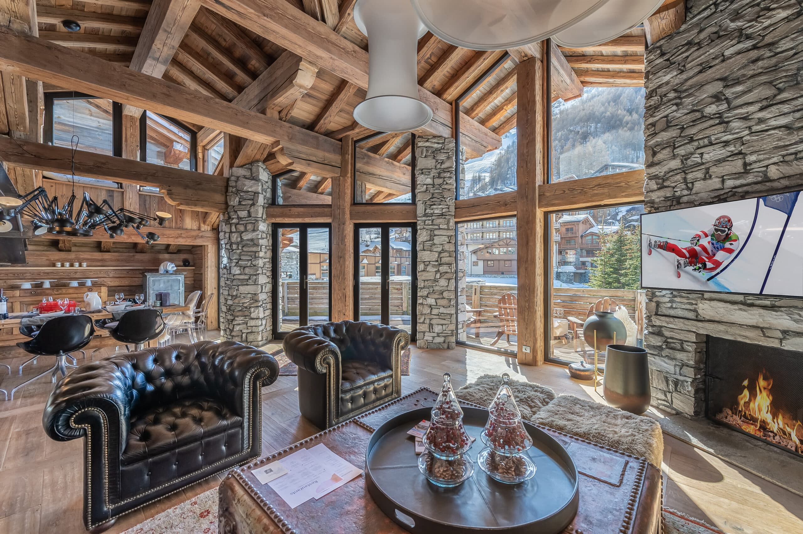 Chalet Face - Location chalets Covarel - Val d'Isère Alpes - France – cheminée