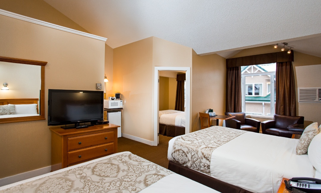 IMI-2-SuperiorRoom2Beds