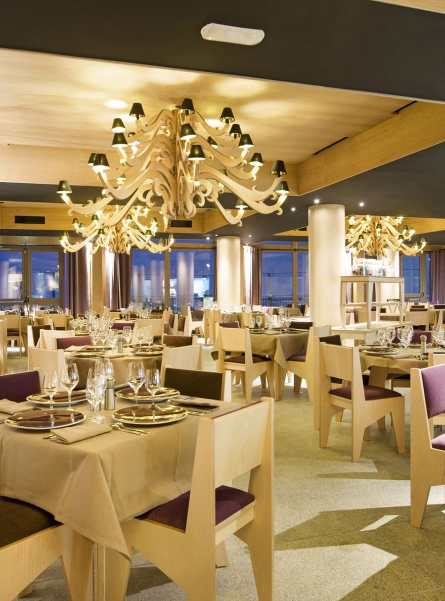 5fac4fd4860ce861cdc62d36_altapura-restaurant-cuisine-traditionnelle-hotel-de-luxe-val-thorens