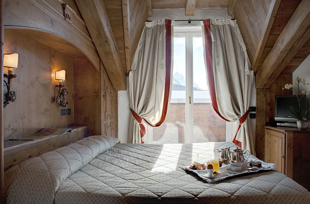 32Penthouse-e1476269720337