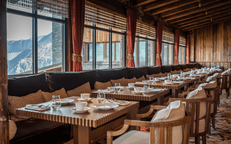 6311eef18ebd85684b91432a_breakfast refuge de solaise val disere1-p-800