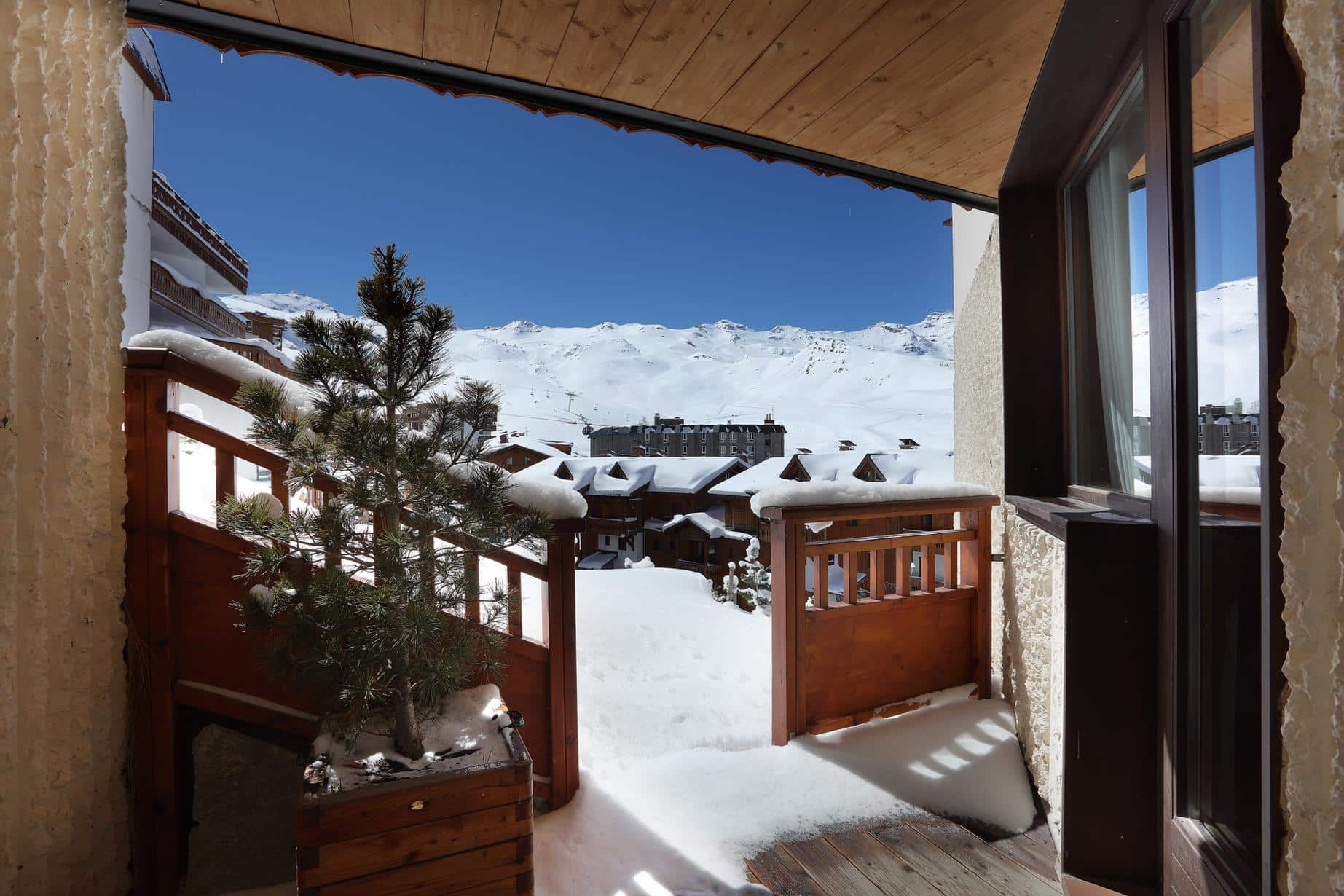 Reservation Hotel Hotel3vallees 98825