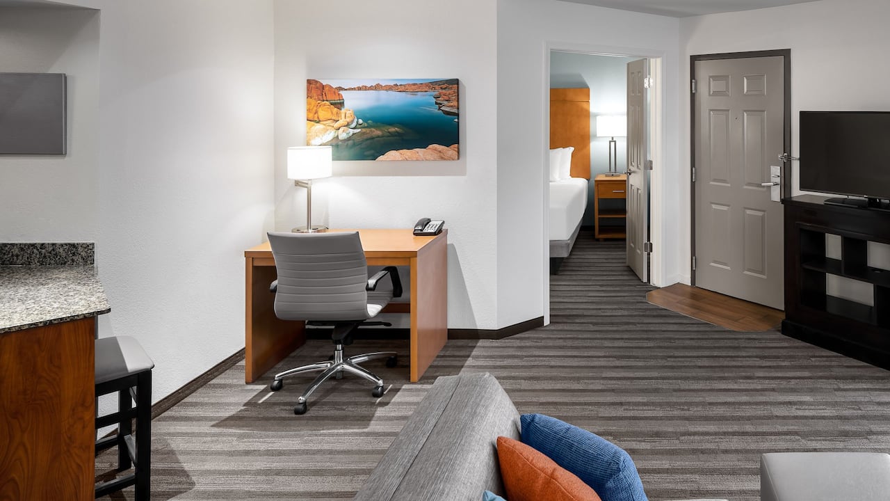 Hyatt-House-Scottsdale-Old-Town-P068-Conference-Suite-Living-Area.16x9