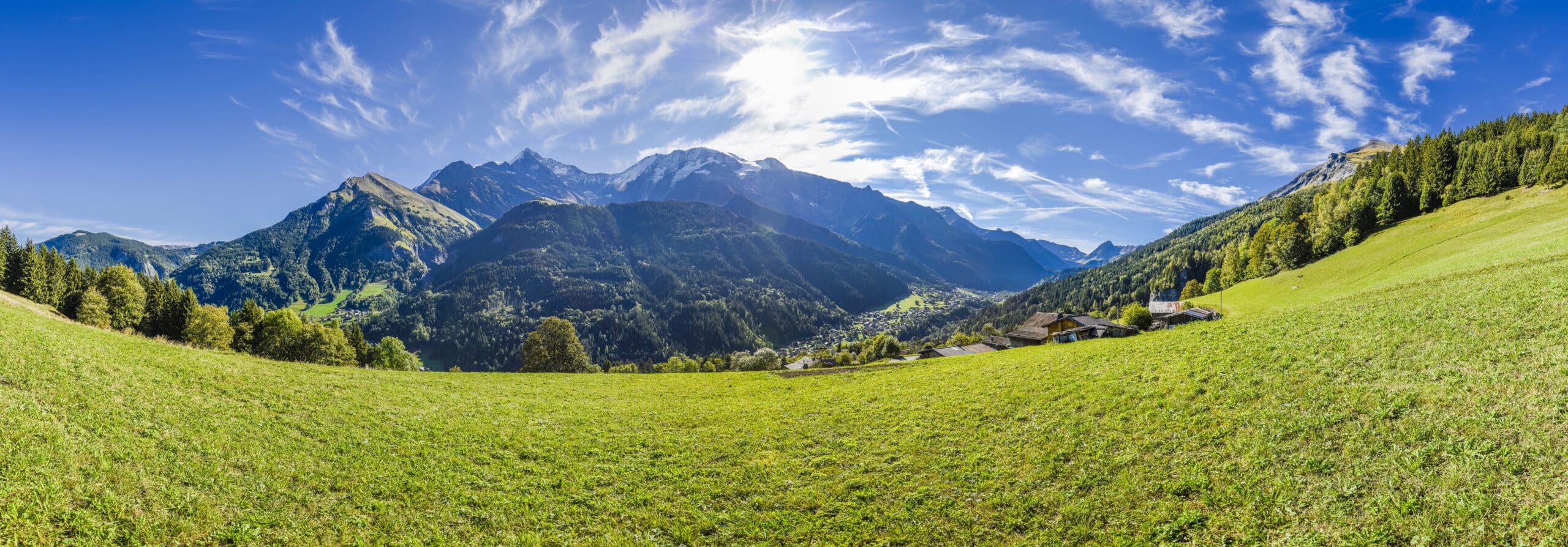 Armancette-Village-de-Saint-Nicolas-David-Machet-1-min-scaled