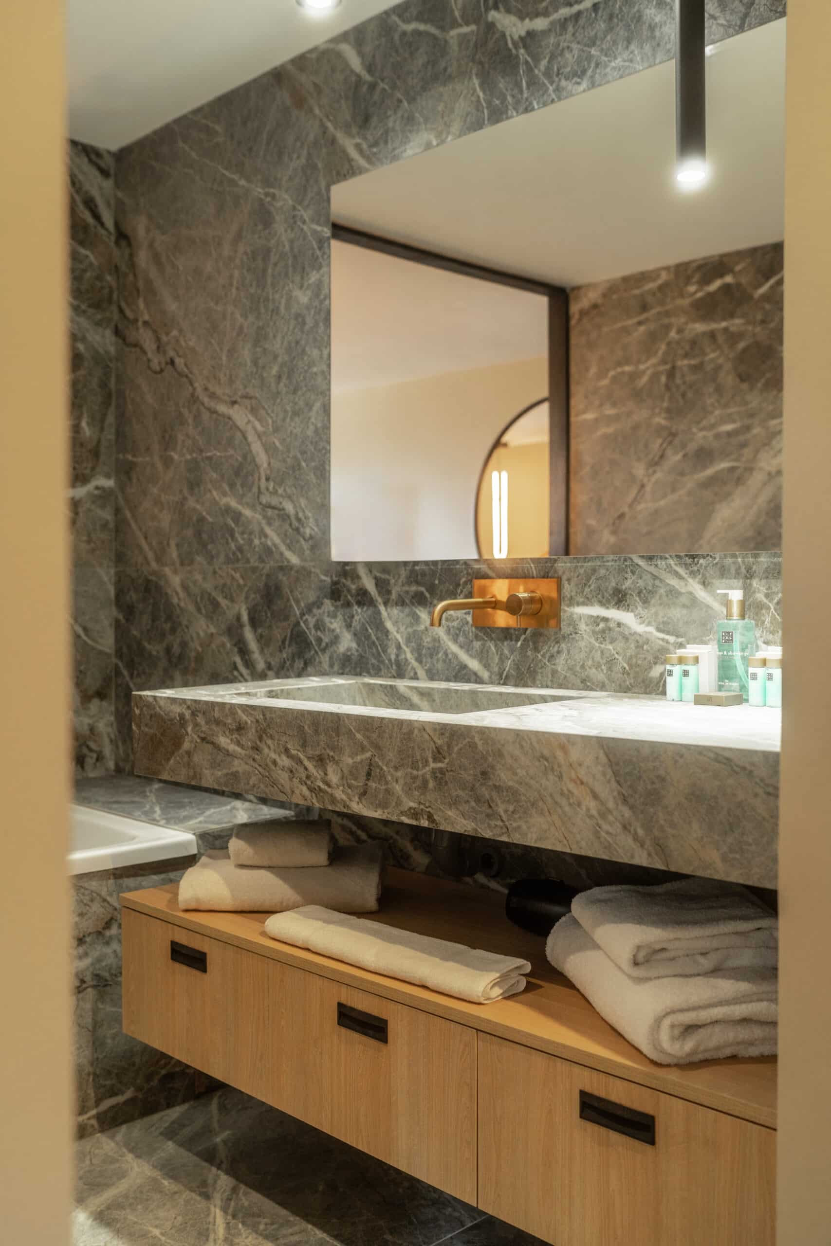 Fahrenheit seven Courchevel automne 23