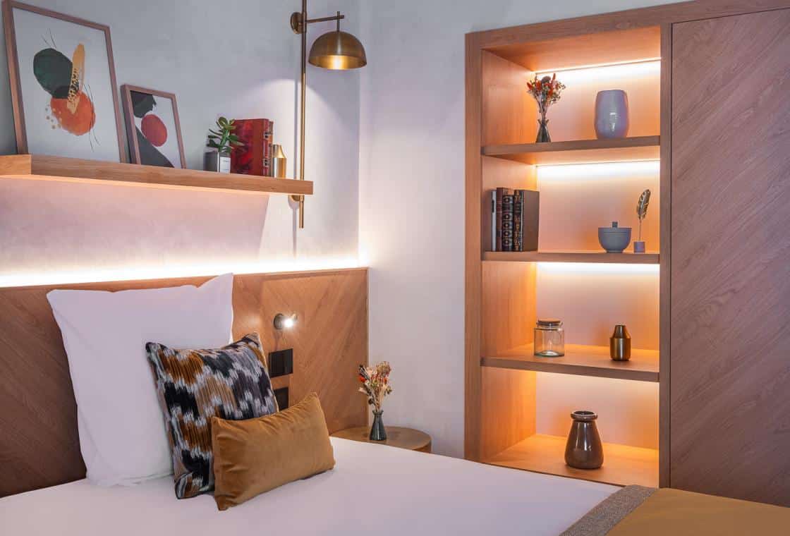 hotel-le-burdigala-chambre-deluxe-187770-1120-510-landscape