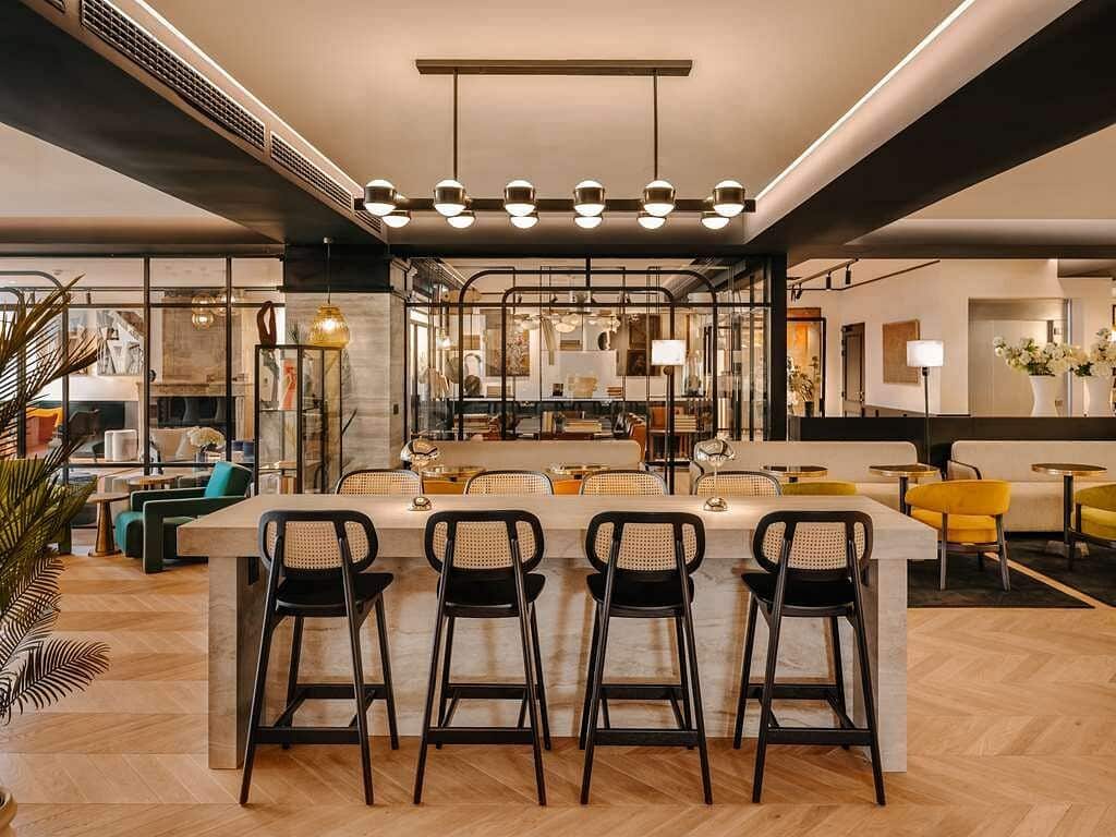 lobby (9)
