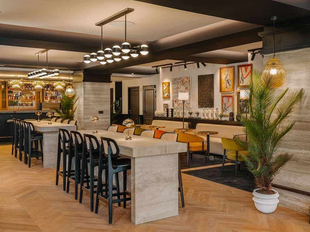 lobby