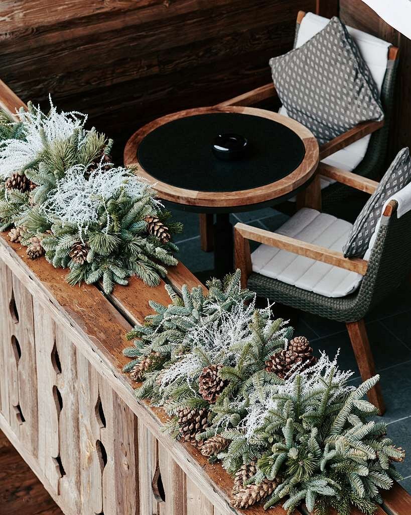 thealpinagstaad-rooms (16)