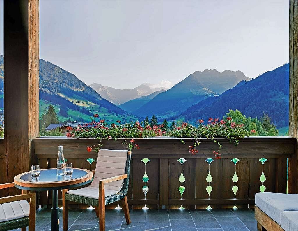 thealpinagstaad-rooms (5)
