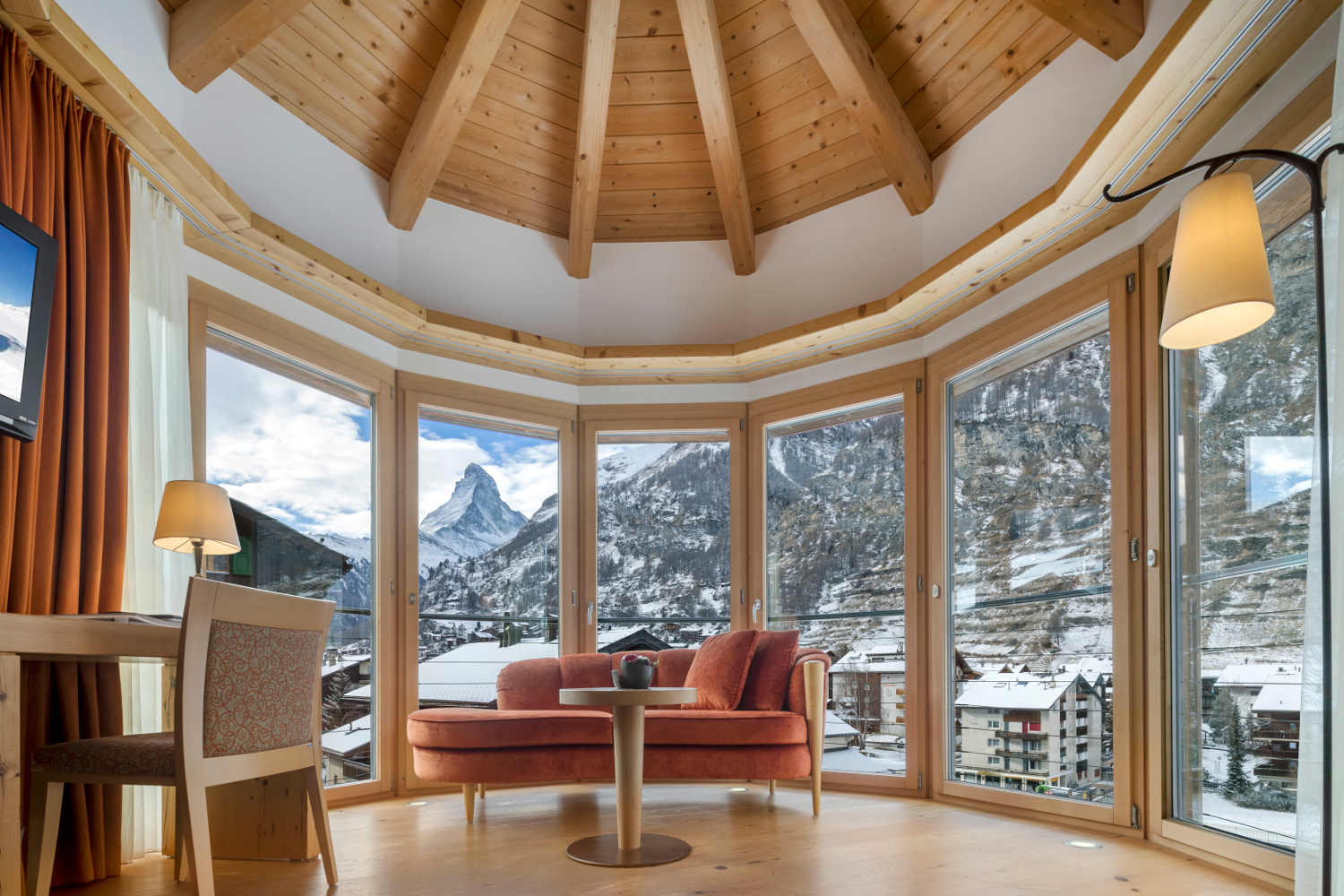 deluxe-doppelzimmer-hotel-phoenix-zermatt